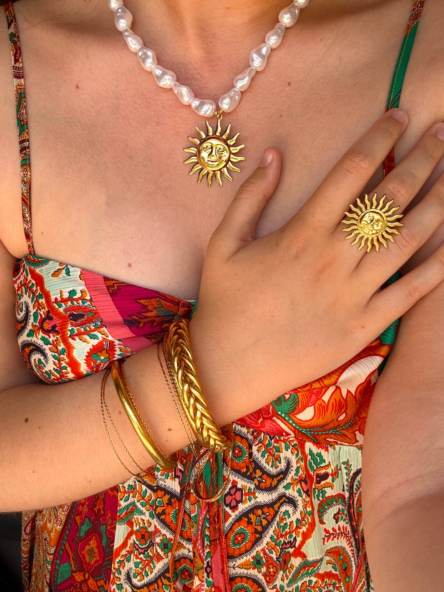 Collier Miya
