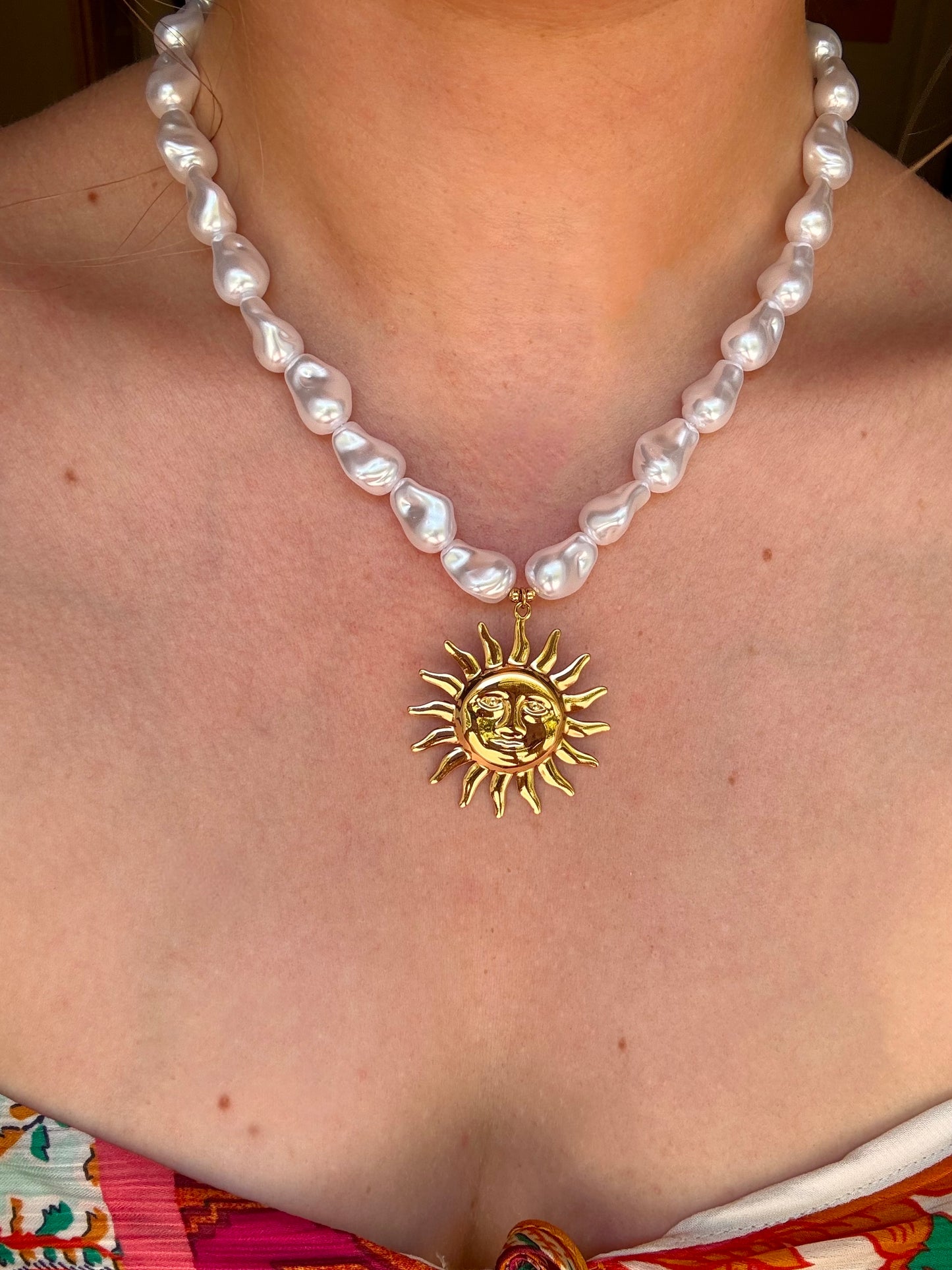 Collier Miya
