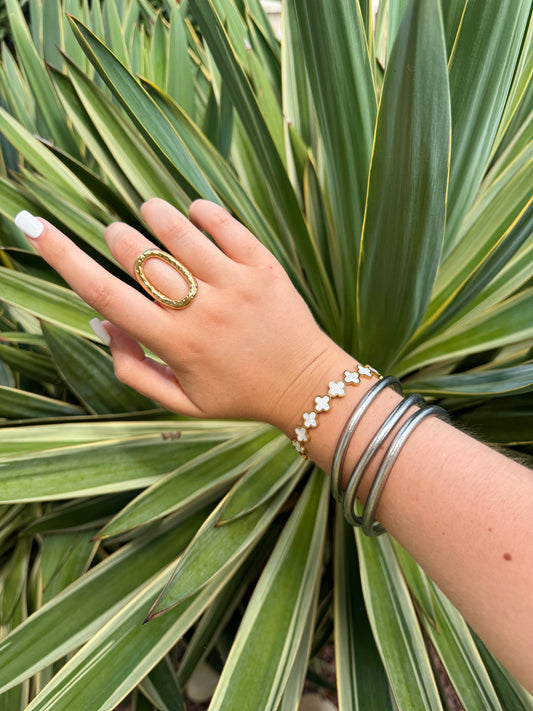 Bracelet jonc bouddhiste argenté 