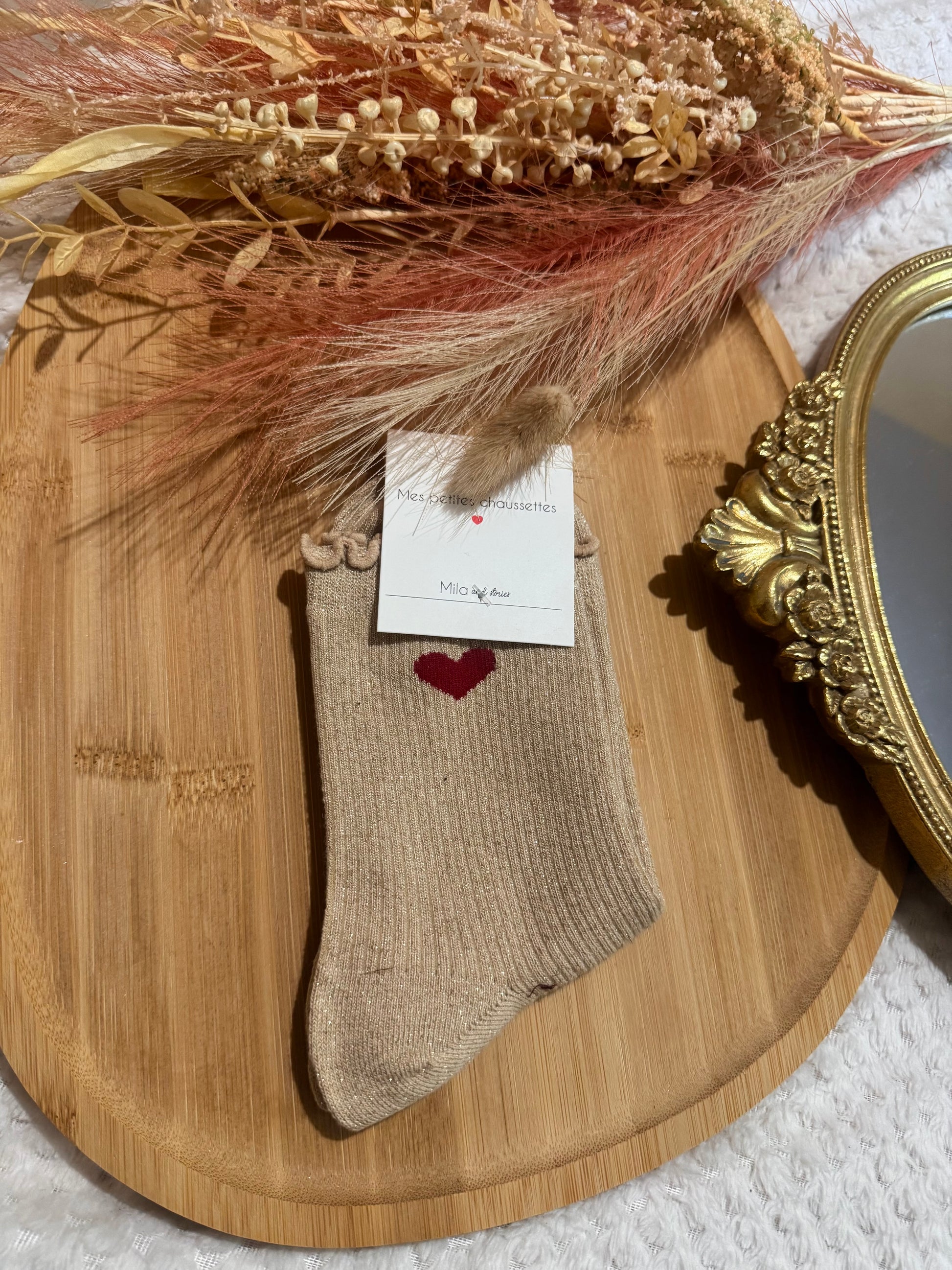 Chaussettes à paillettes coeur beige 