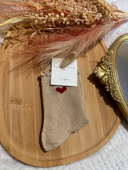 Chaussettes à paillettes coeur beige 