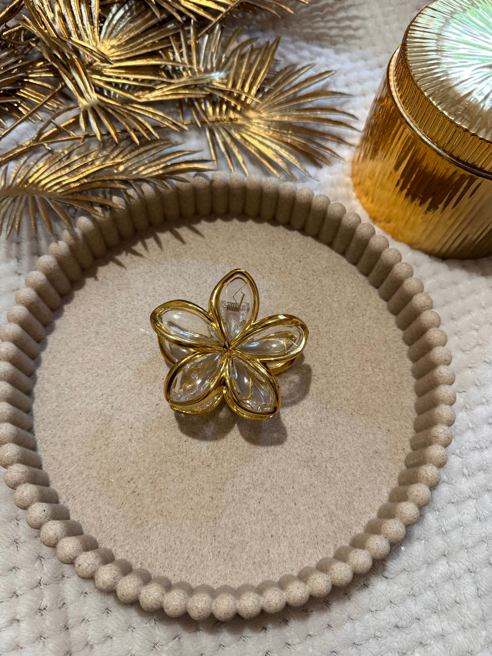 Pince à cheveux fleur blanc