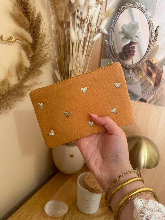 Pochette cœurs dorés
